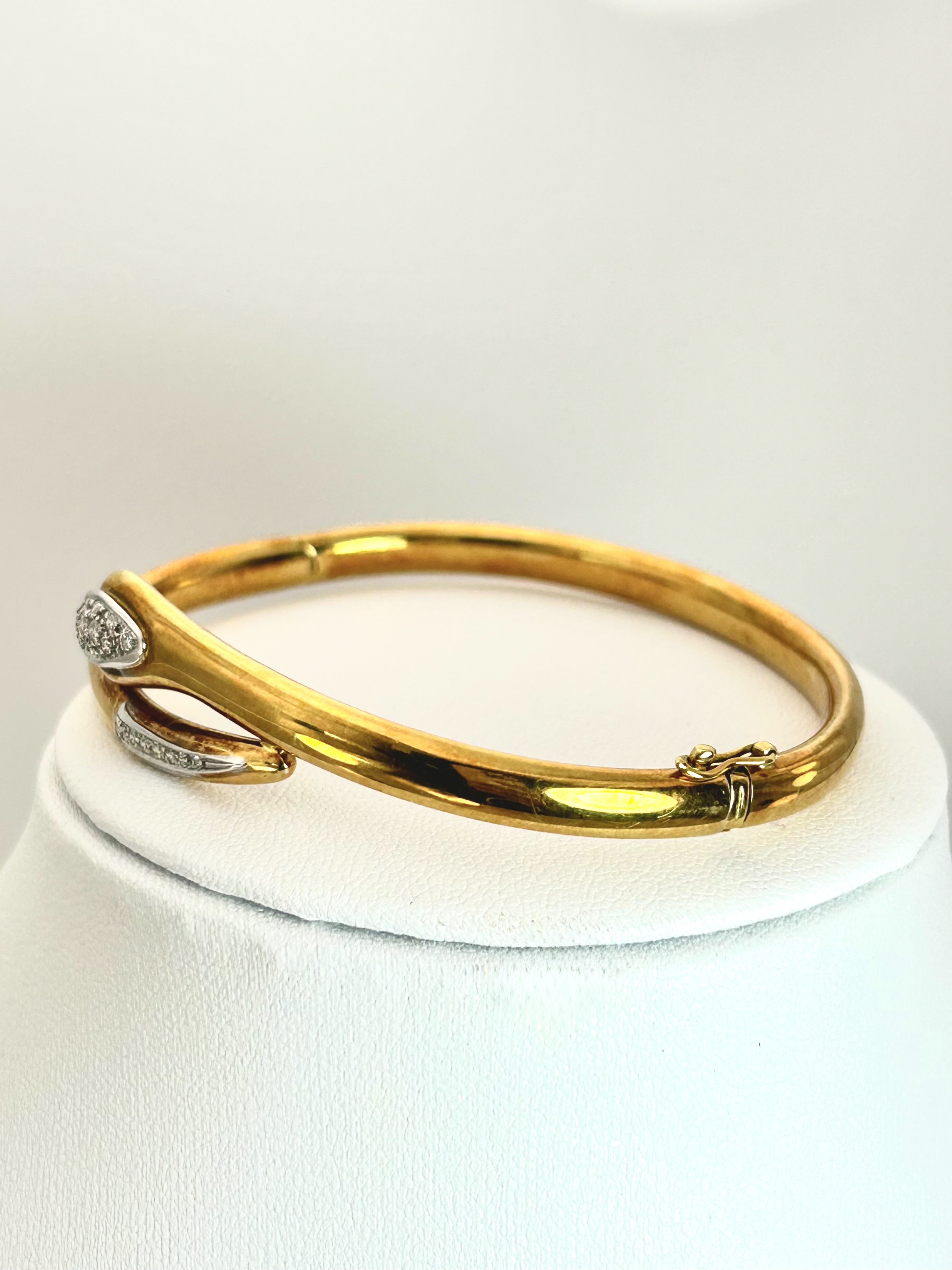 Parure Collana, bracciale ed anello Motivo Serpente oro giallo 18k e diamanti naturali Art Deco.